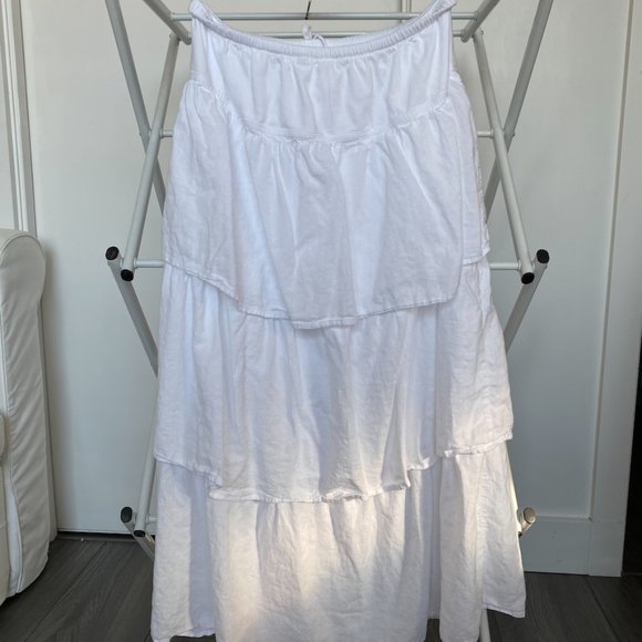 Aritzia Century Linen Skirt, Size Small, White - Picture 3 of 3